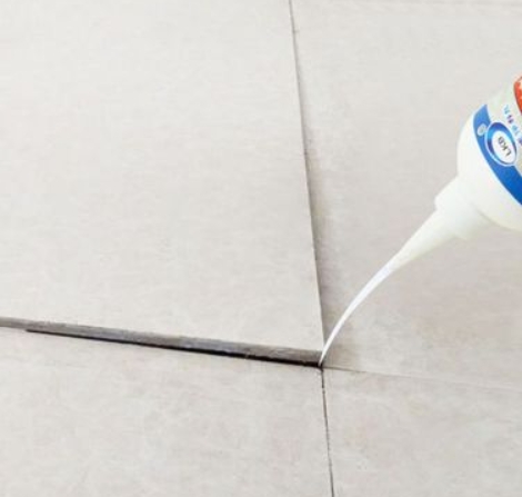 陈仓瓷砖空鼓维修公司分享卫生间瓷砖脱落的原因可能有以下几点